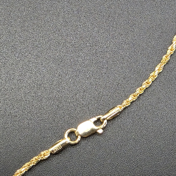 Multicolor Heart Resin CC Pendant Necklace – Gold-Tone Rope Chain - Picture 5 of 7